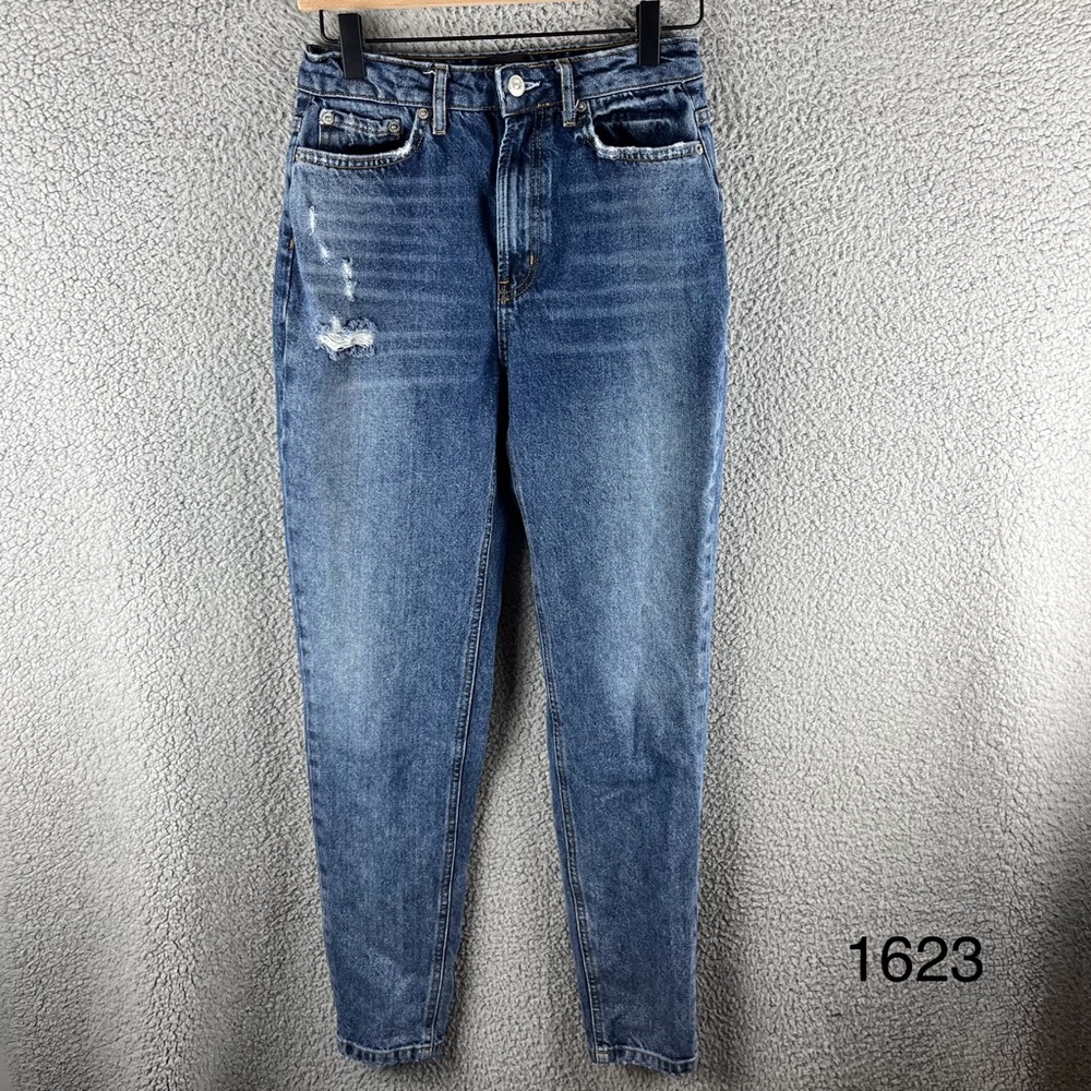 BDG Urban Outfitters Women’s‎ Size 25 Medium Wash Distressed Mom Jeans